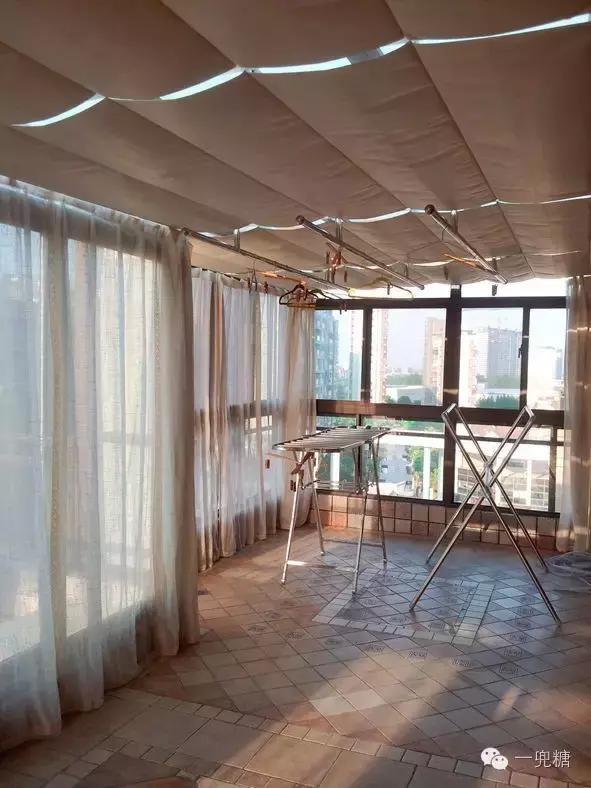 只有飘窗没有阳台晾衣服怎么办,高层没有阳台如何晾衣服