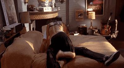 鞋底磨损可以反映身体状况,脊柱告诉你的健康秘密