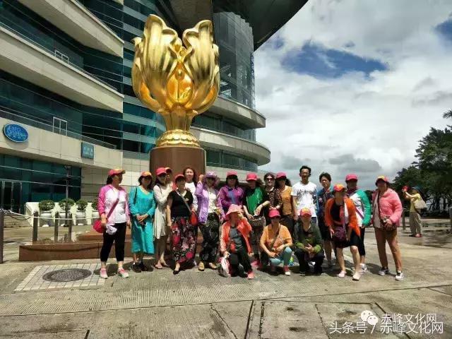 人老心不老的旗袍阿姨走秀,辣妈人老心不老原版