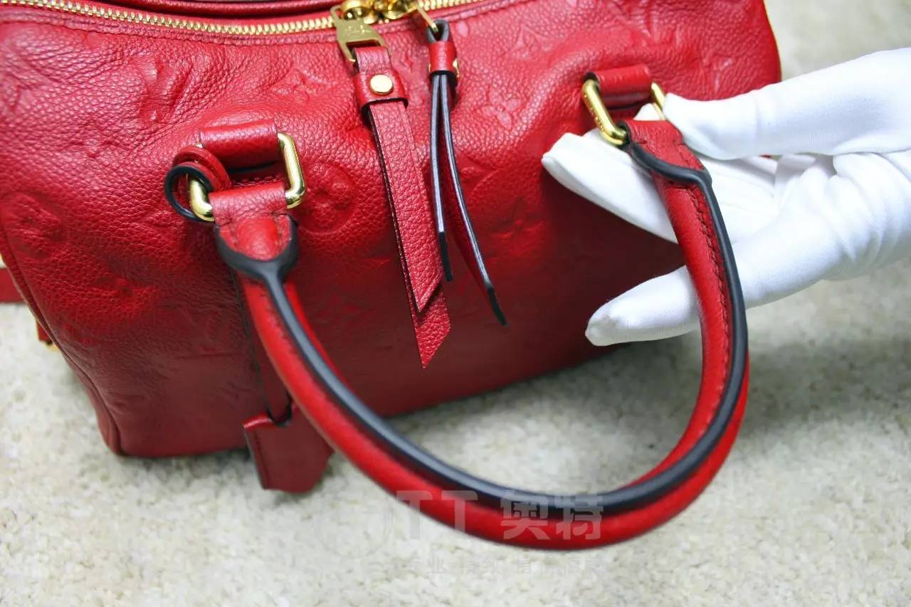 美女企业高管们，LV能不这样吗？