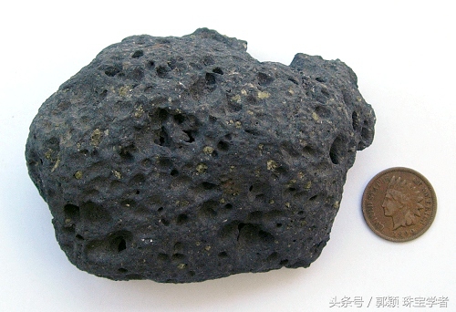 值得收藏的天然石头有哪些,这些五颜六色的石头竟然价值上亿