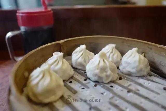 走街串巷的小笼包 (走街串巷杭州小笼包)