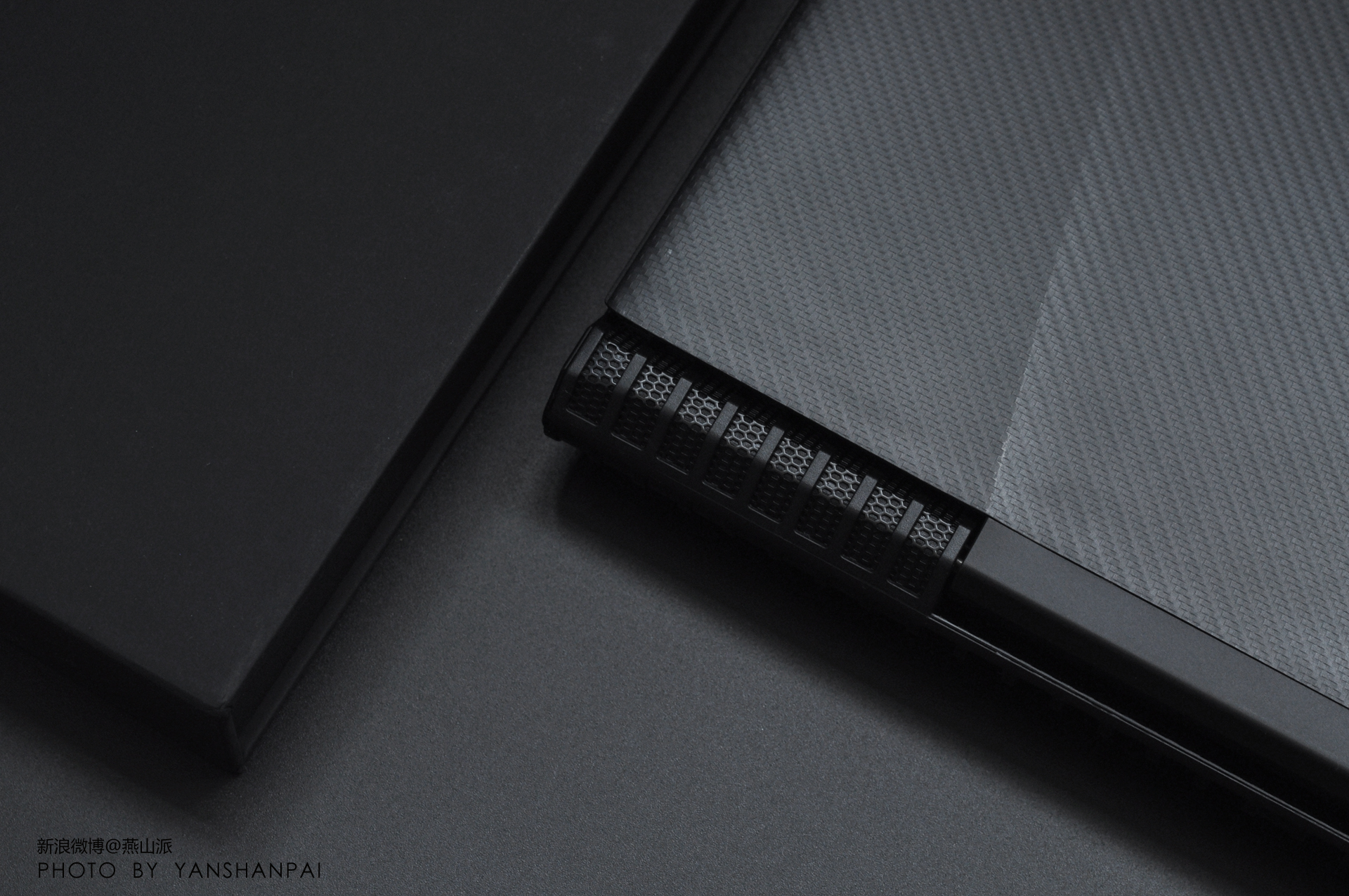 联想拯救者r7000对比惠普光影9,拯救者r720对比暗影精灵4