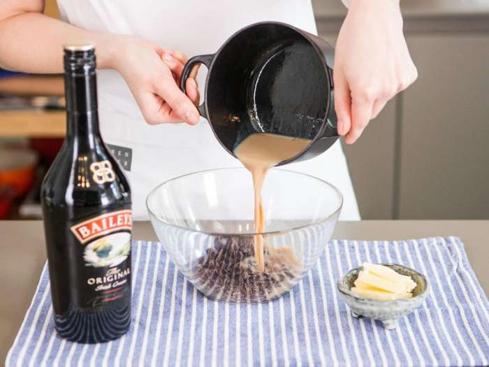 怎么在家做马卡龙超简单,教你在家自己做马卡龙不用烤箱