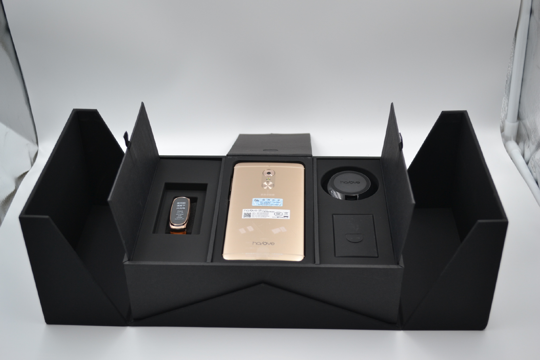 对家人的爱更多一点,九爱亲情手机HaloveH1上手测评