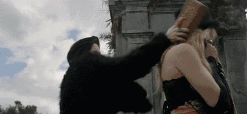 Prada卖185美刀的回形针被群嘲,那你让LV、爱马仕、superme怎么办?