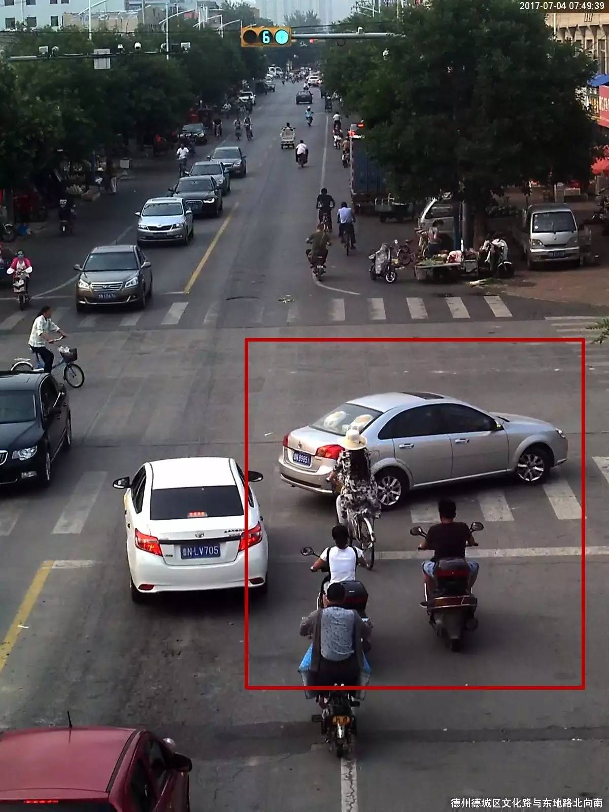 机动车不礼让斑马线将罚款吗,不礼让行人有车挡着看不到