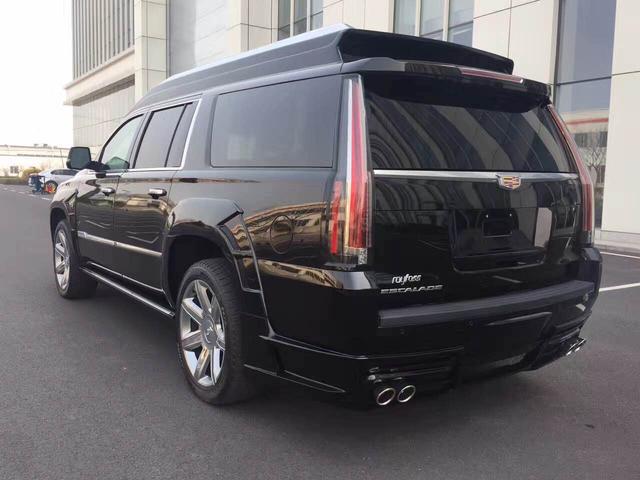 凯迪拉克总统一号vs林肯领袖一号,最新款凯迪拉克总统一号加长版