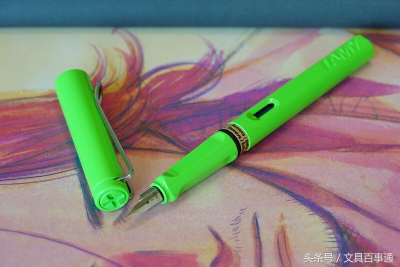 lamy什么颜色钢笔好看,lamysafari钢笔暗夜绿