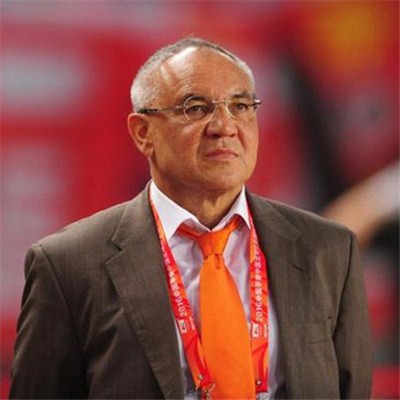 鲁能9号传奇,水塔到塔神