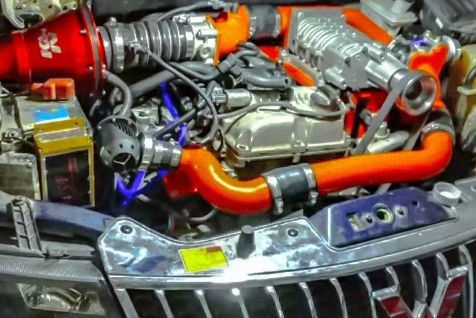 现在的五菱宏光s还值得买吗,神车五菱宏光秋名山搞笑视频