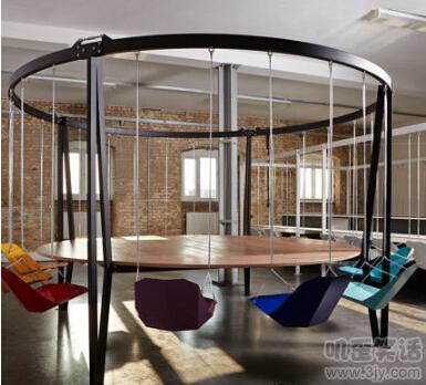 老公花一千多给我买件羽绒服,老婆买十几件羽绒服正常吗