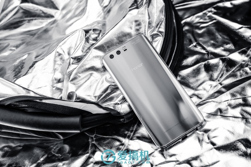 荣耀9高配和标配区别在哪,荣耀9支持ufs3.0吗