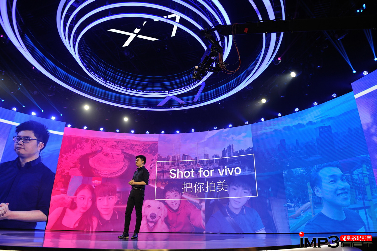 荣耀x78寸处理器,荣耀x7屏占比