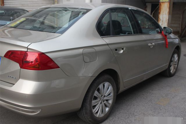 车子撞坏了4s店怎么处理,揭秘事故车在4s店维修