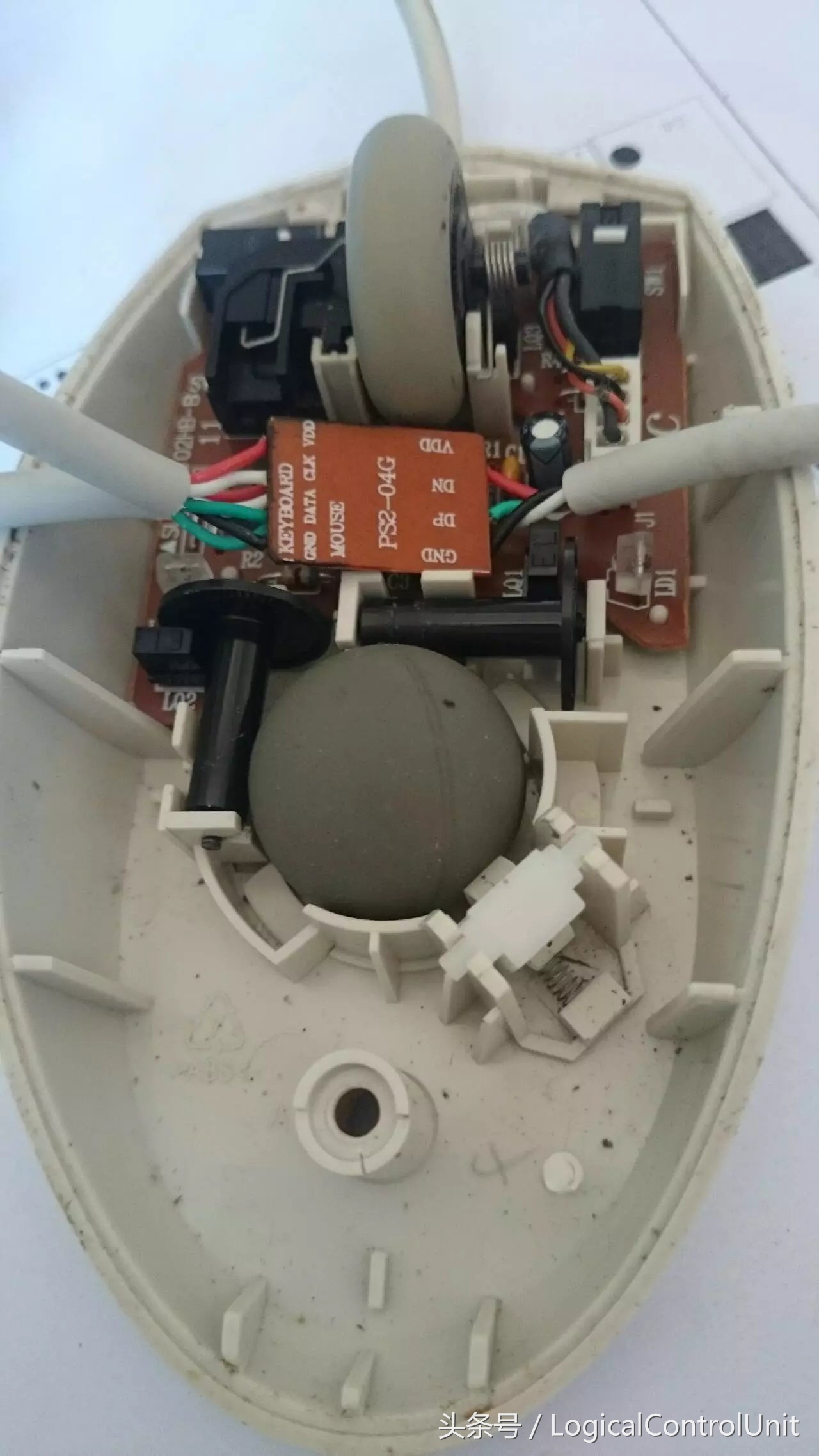 机械滚球鼠标,机械滚球鼠标还能用吗