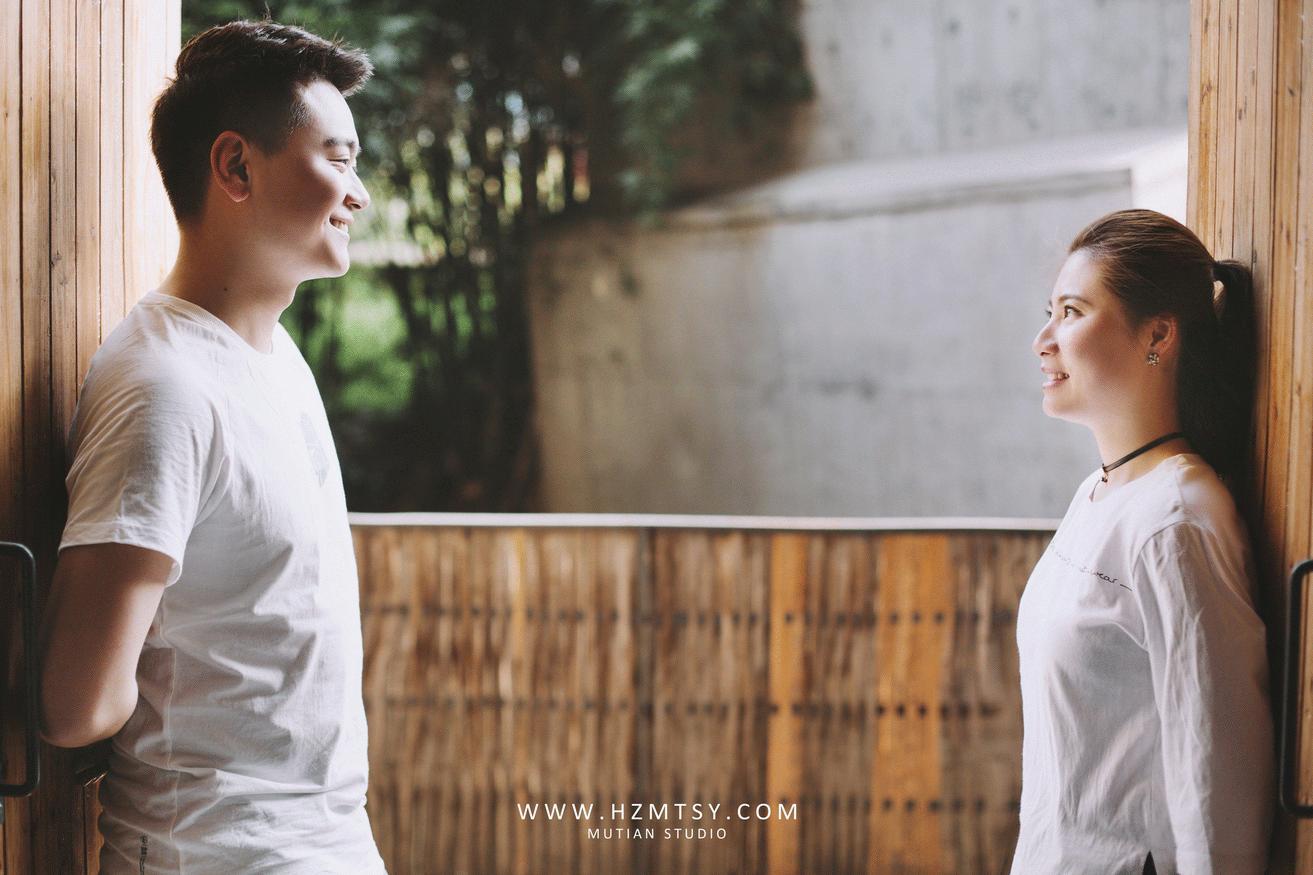 客片故事：没想到真心话大冒险游戏的惩罚，竟然这么快成了真！