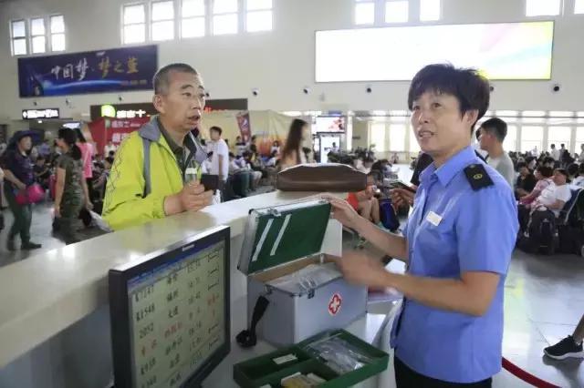 每天4万人乘车,哈尔滨东站你到底想要多火?