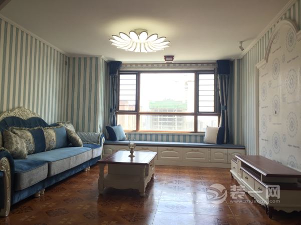 家具刚到位,晒实景图!68㎡loft户型,5万造价,哈尔滨地恒托斯卡纳