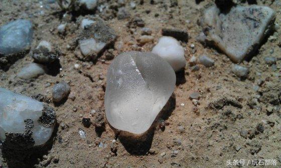 这种石头非常稀少,原来的石头有这么多的价值
