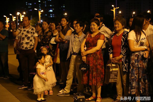 甘肃广场舞大妈,广场舞大妈平凉