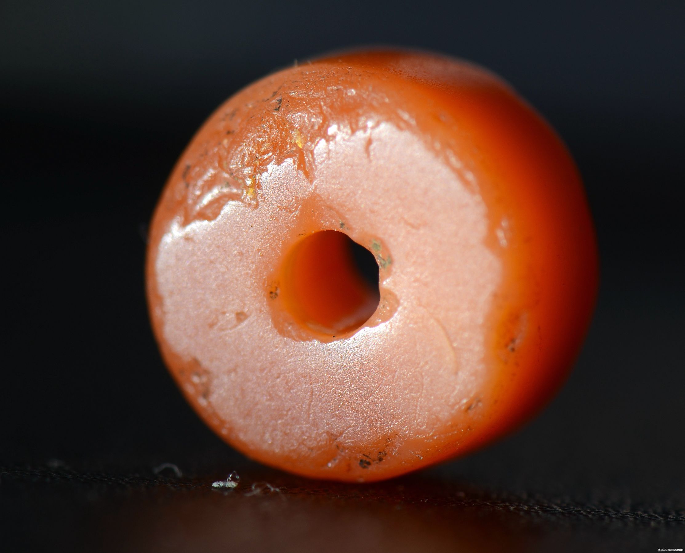 天然琥珀蜜蜡原石鉴定方法,济南琥珀蜜蜡检测鉴定