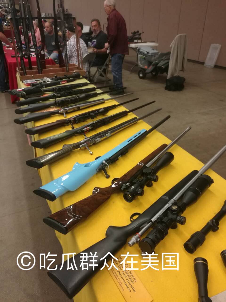 美国佛罗里达州枪展,在美国逛枪展