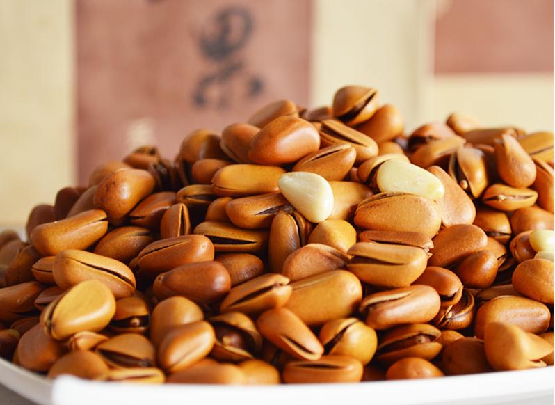 新疆阿克苏主要盛产什么干果,中国盛产的干果有哪些