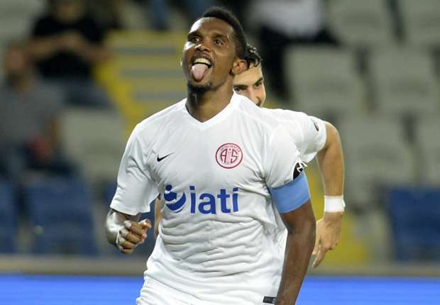 球星空降烟火联赛,球星空降野球场