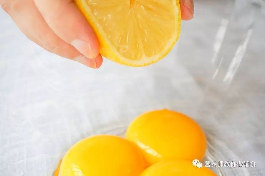 自从有了宝宝吃零食,自从吃了钙片孩子不出汗了