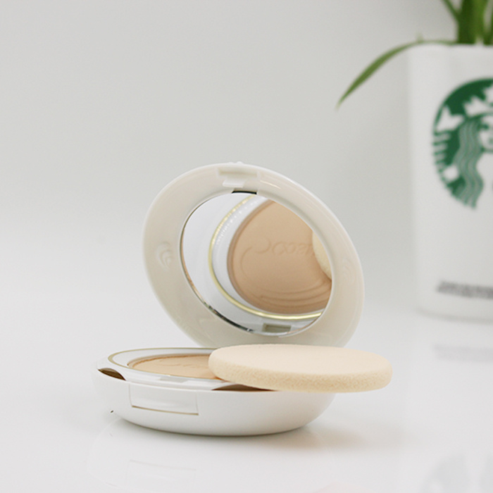 油性痘痘肌适合哪款定妆粉饼,适合补妆不闷痘控油的定妆粉饼