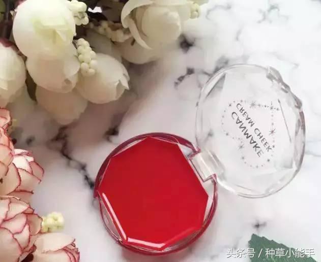 草单:翻包!我的日常包包里究竟装着什么?