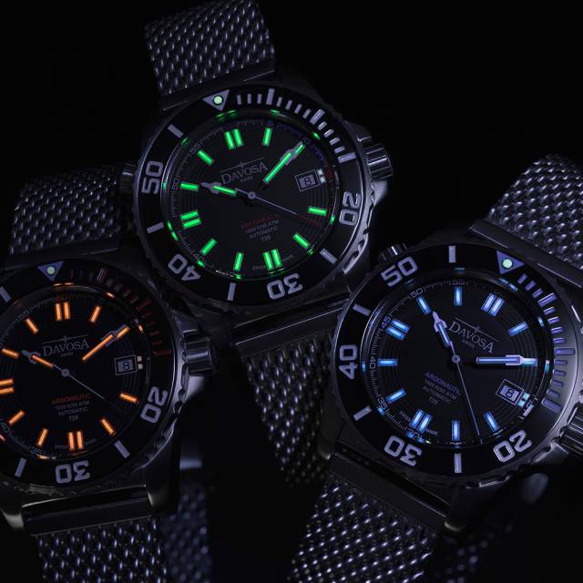 哪种手表的夜光效果最好看,手表夜光最好的是哪一款