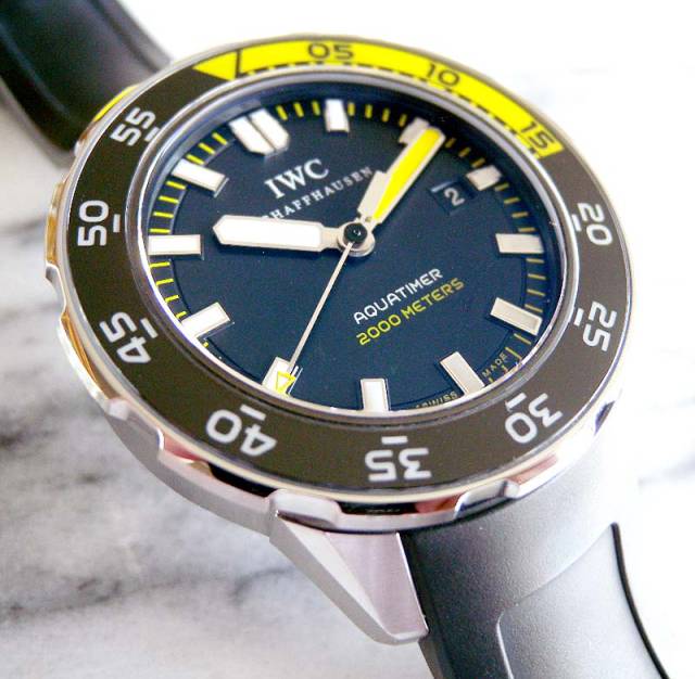 哪种手表的夜光效果最好看,手表夜光最好的是哪一款