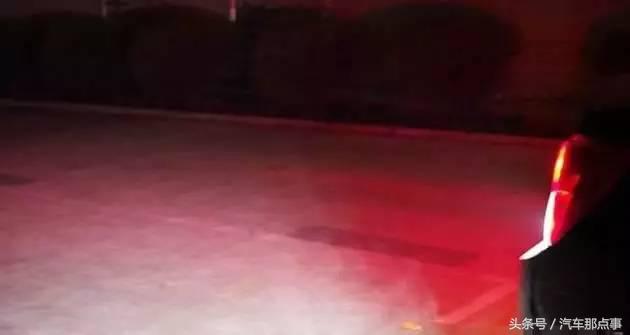 光线昏暗倒车把脑袋给夹了?5招教你克服“夜盲症”!