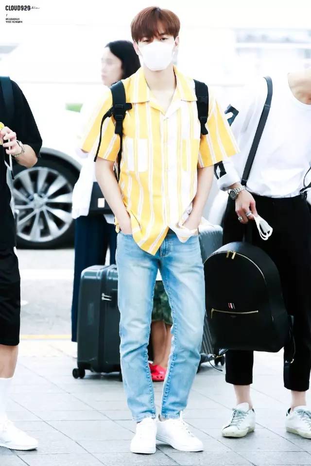 一周爱豆穿衣榜｜款爷DIY服装SWAG满分卡皇时髦翻天允儿小公主