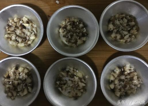 莲蓬豆腐正宗做法,又到吃莲蓬季节了