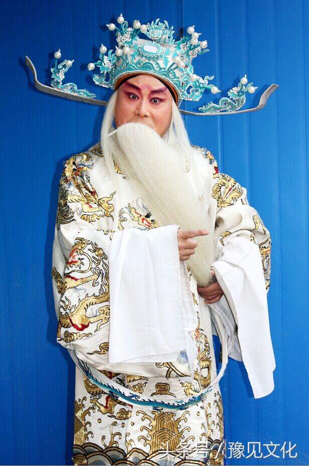 豫东红脸王索文化老师直播间,豫东红脸王索文化是男还是女