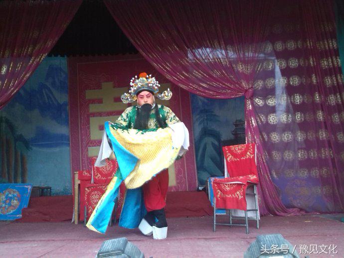 豫东红脸王索文化老师直播间,豫东红脸王索文化是男还是女