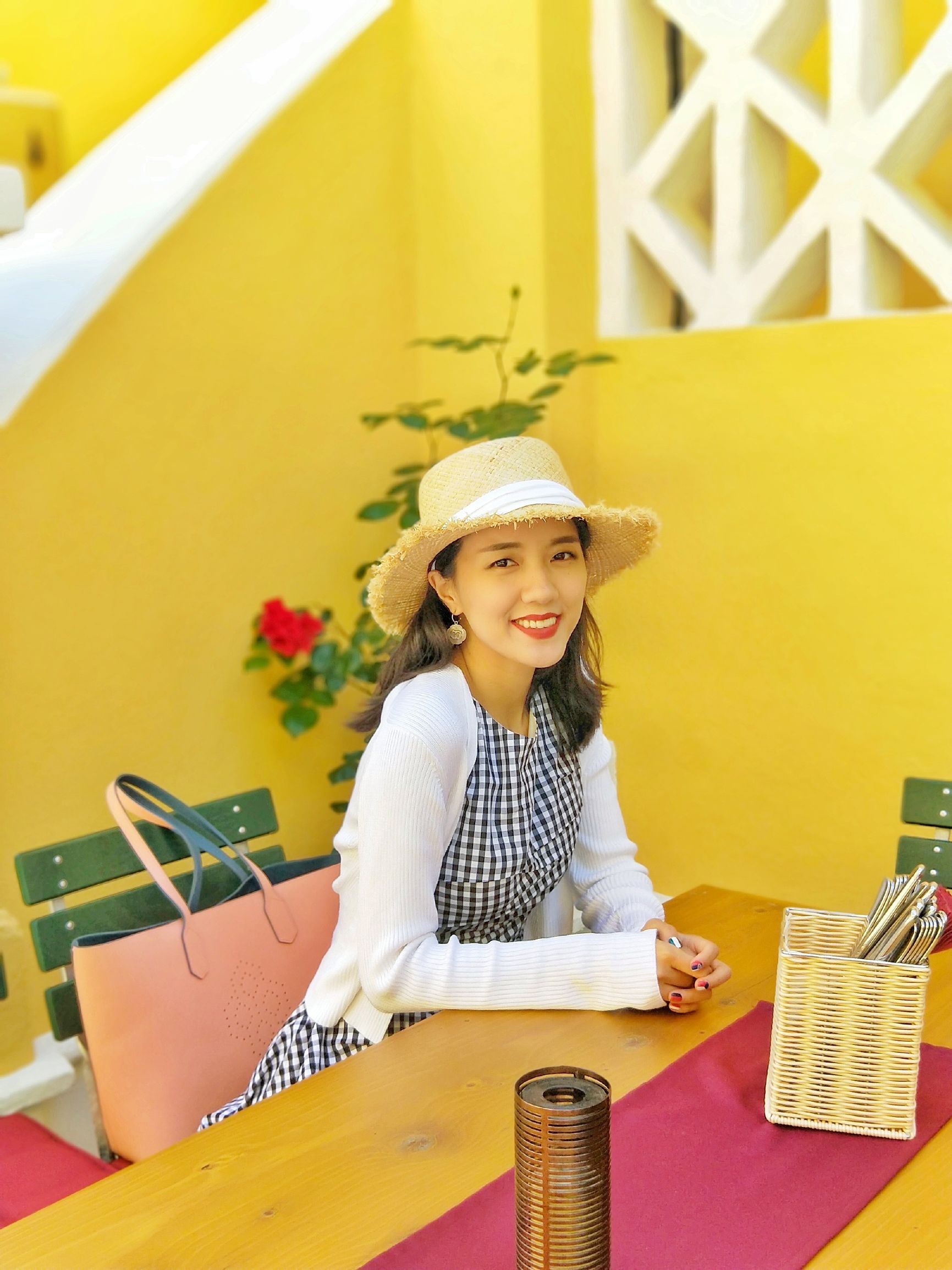 旅游风景手机怎么拍出高级感,旅游产品如何打造爆品