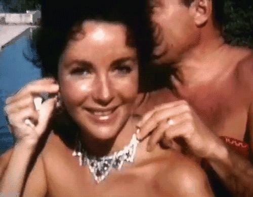 名人藏品拍卖视频,名人普通物件拍卖