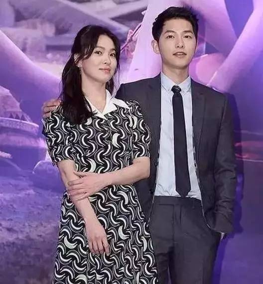 双宋cp宣布婚讯动图,双宋cp为什么离婚那么快