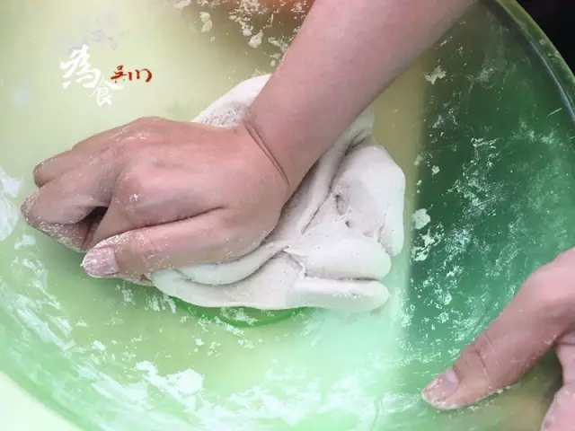 恋情怀︱记忆中那碗薯粉籺仔糖水,回味无穷