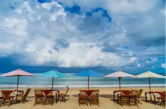 出境游哪种地方最值得去,出境游哪里好玩又便宜