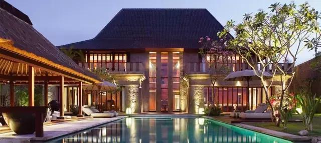 出境游哪种地方最值得去,出境游哪里好玩又便宜