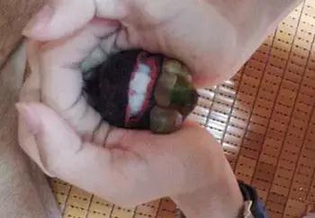 山竹如何快速的剥开,山竹怎么剥开里面的肉