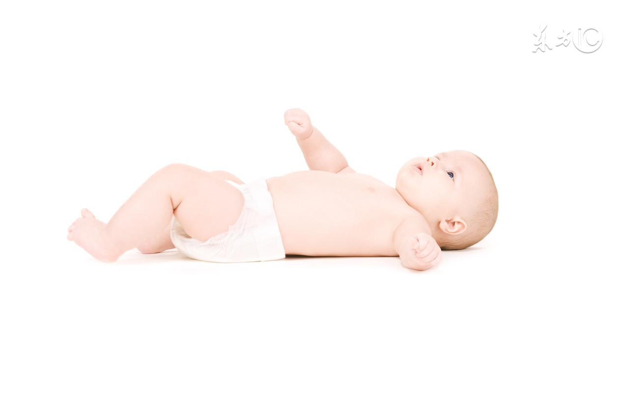 宝宝出痱子了怎么办,月子里的宝宝长痱子怎么办