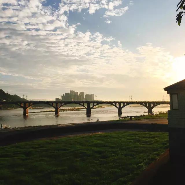 洪雅，担得起好山好水好好吃的最高赞美