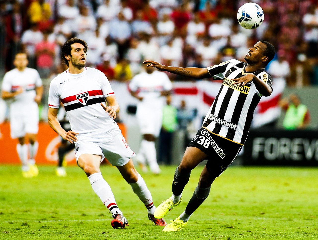 解放者杯博塔弗戈vs巴甘蒂诺直播,解放者杯博塔弗戈是早上踢吗