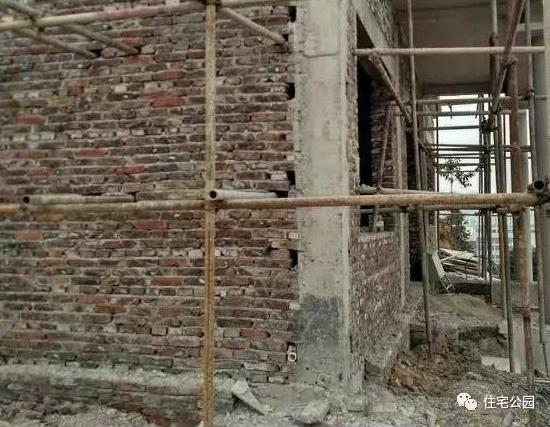 自建房不留滴水檐怎么排水,自建房注意滴水檐